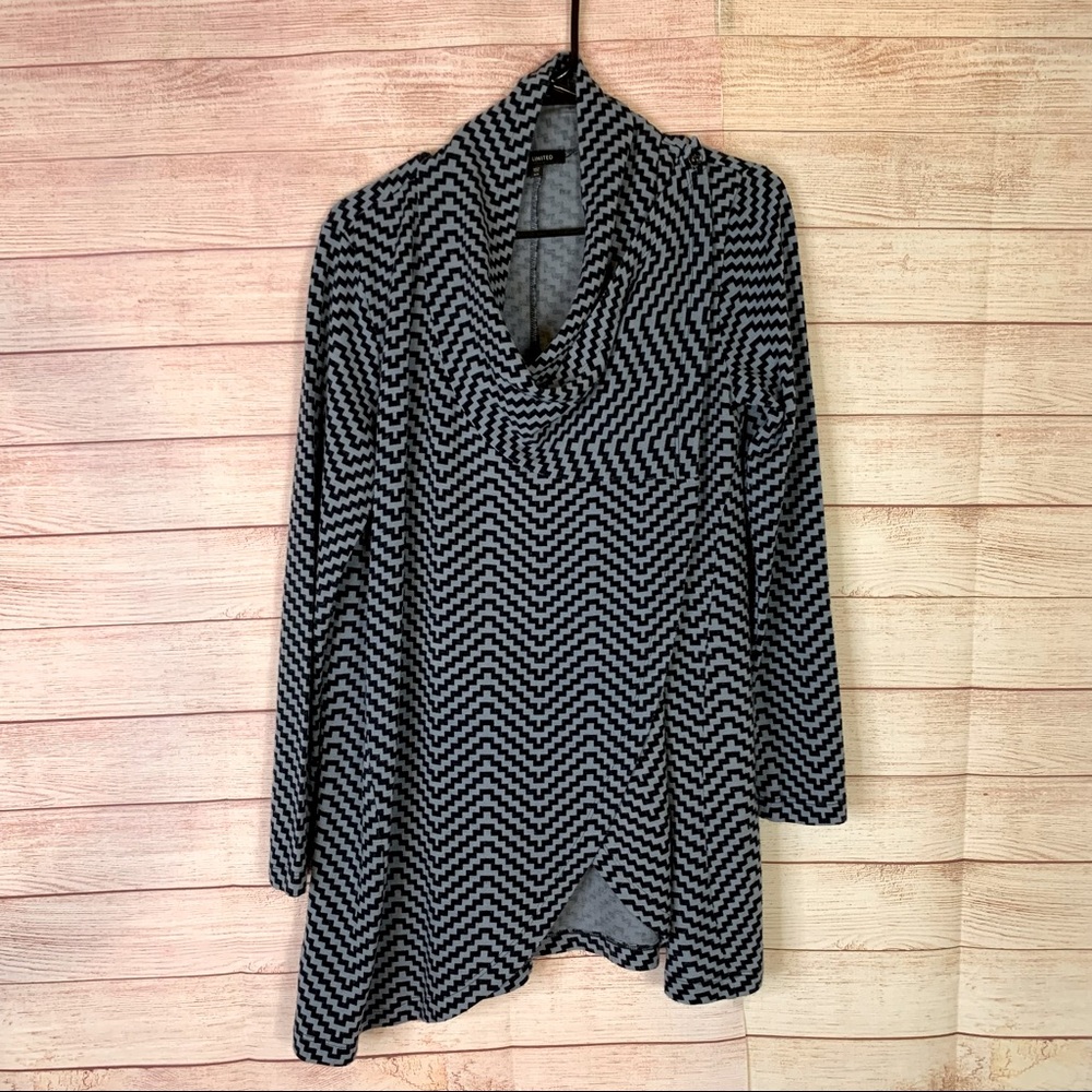 The Limited Blue Long Sleeves Cardigan Sweater Size Medium